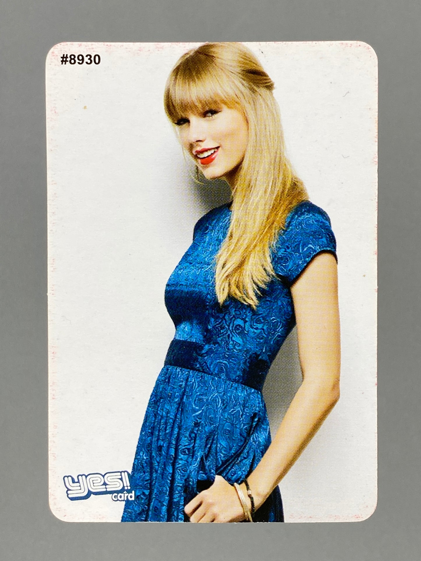c 2012-2014 Yes! Card #8930 / 8938 Taylor Swift 2 pc Puzzle Hong Kong (Music)