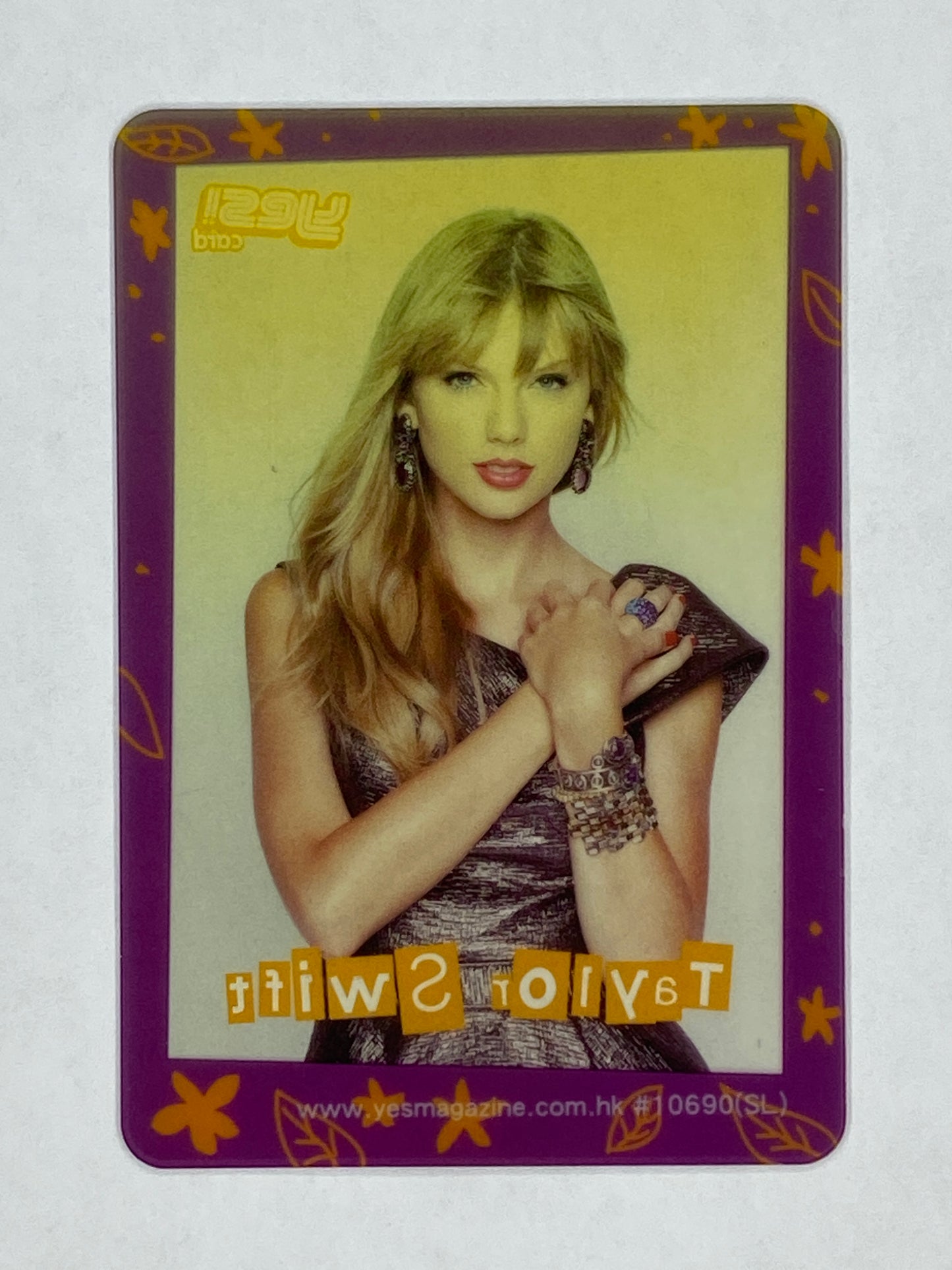 c 2012-2014 Yes! Card #10690SL Taylor Swift Transparent Hong Kong (Music)