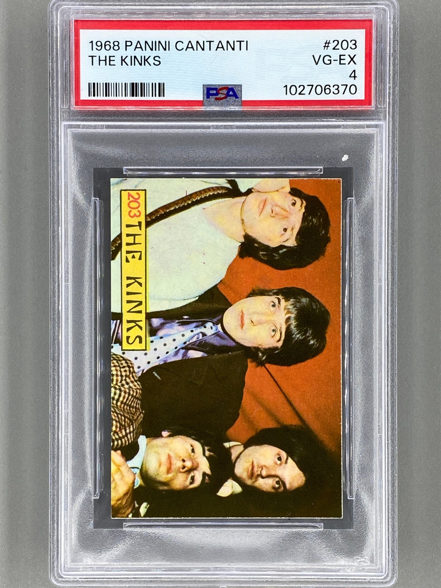 1968 Panini #203 The Kinks Cantanti PSA 4 - Pop 2 (Music)