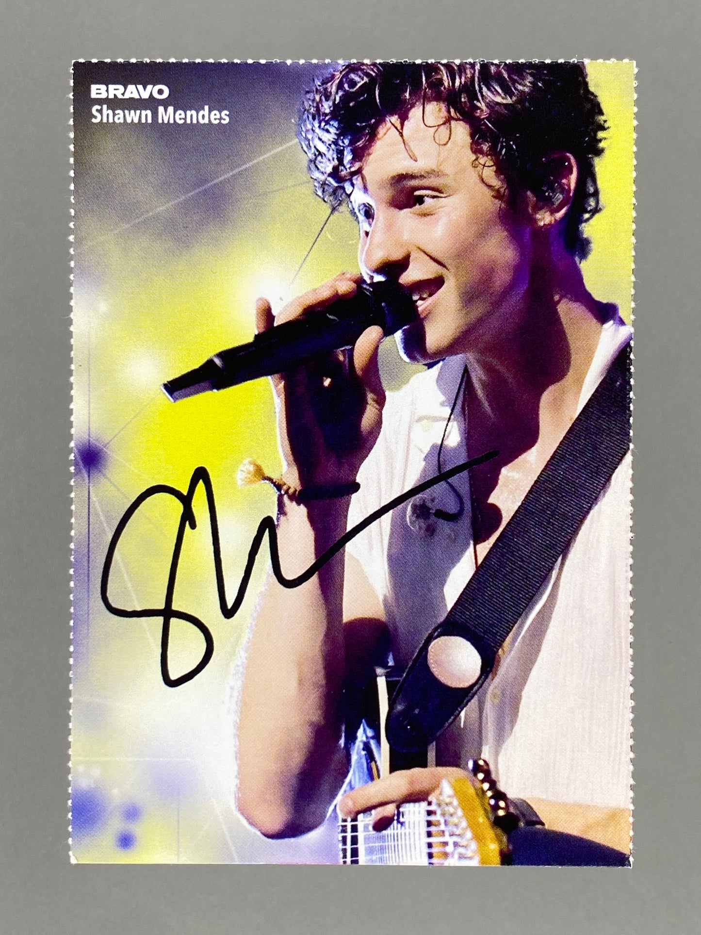 2019 Bravo Nr. 22 Taylor Swift / Shawn Mendes Autograph Card (Germany) (Music)