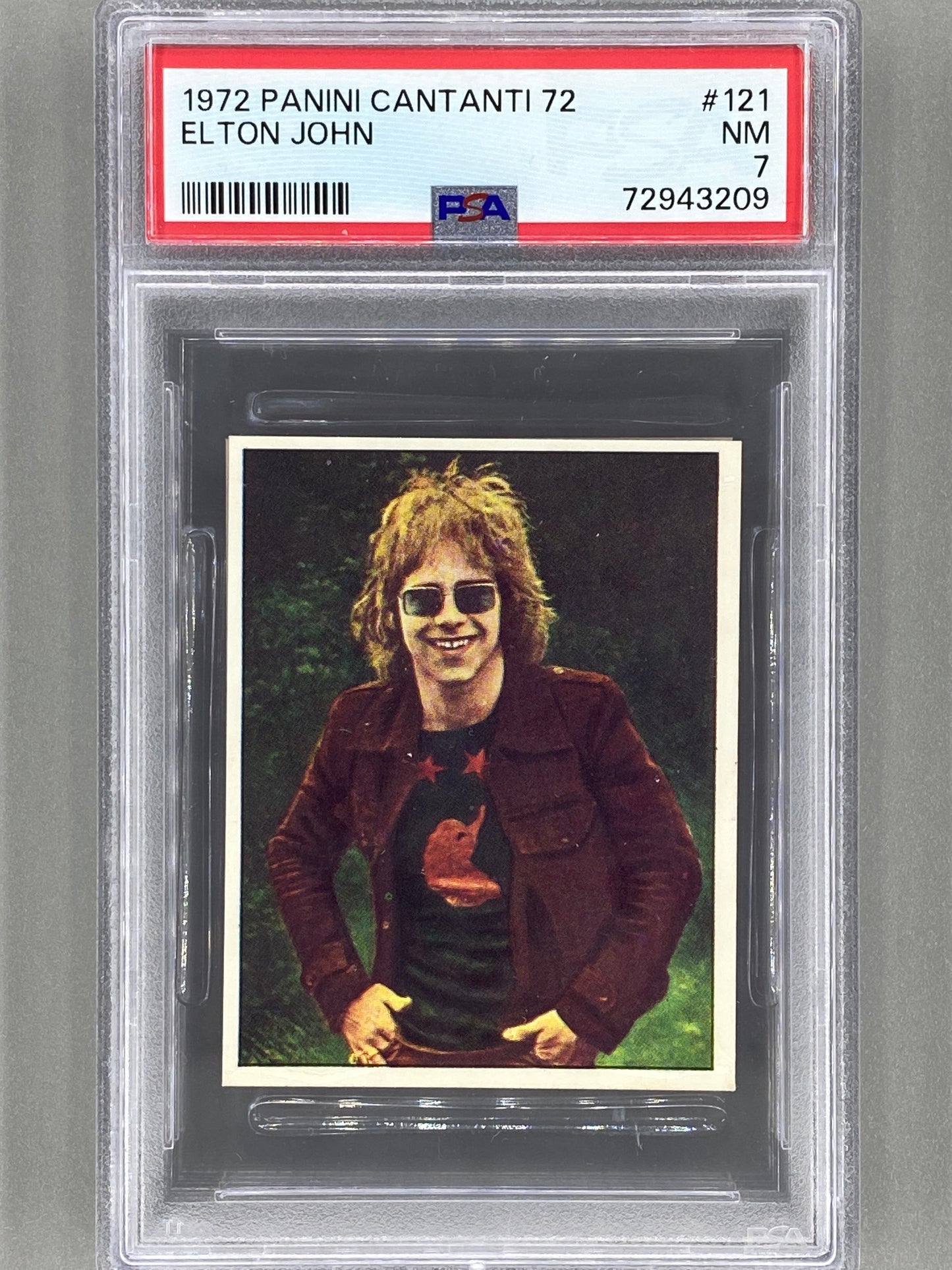 1972 Panini #121 Elton John Cantanti 72 PSA 7 - Pop 14 (Music)