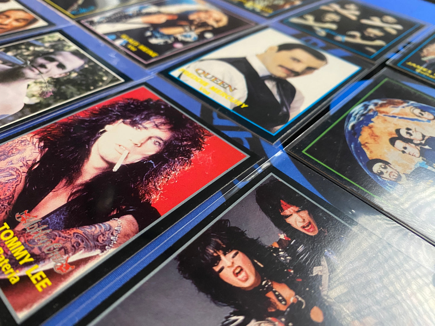 1994 Ultra Figus International Rock Cards Complete 200 Card Set (Argentina) (Music)