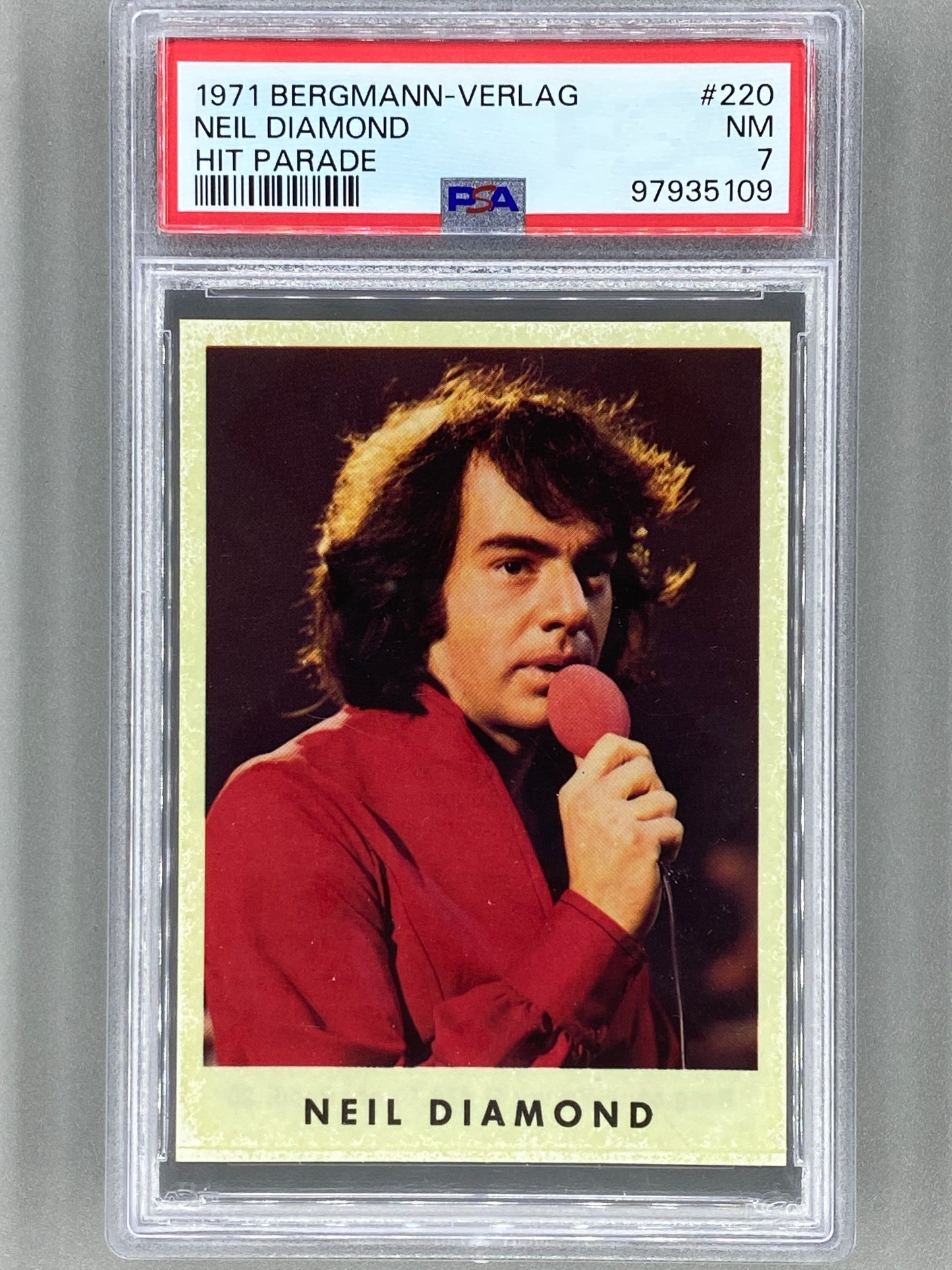 1971 Bergmann-Verlag #220 Neil Diamond Hit Parade Sticker PSA 7 Pop 1 (Music)