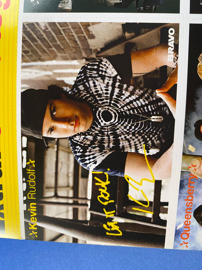 2009 Bravo Nr 12 Magazine Taylor Swift - w/ Complete 32 Card Insert Lot (Germany) (Music)