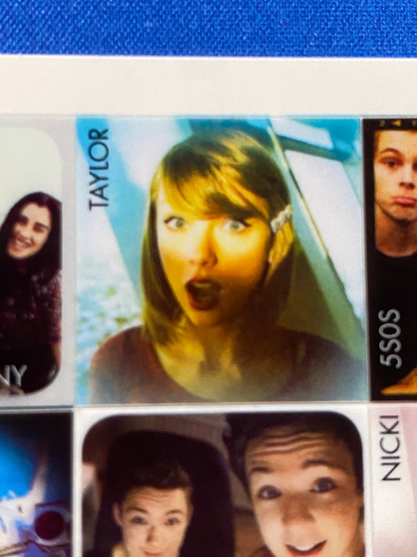 2015 Bravo Magazine Taylor Swift Featured Complete Sticker Sheet (Germany) (Music)