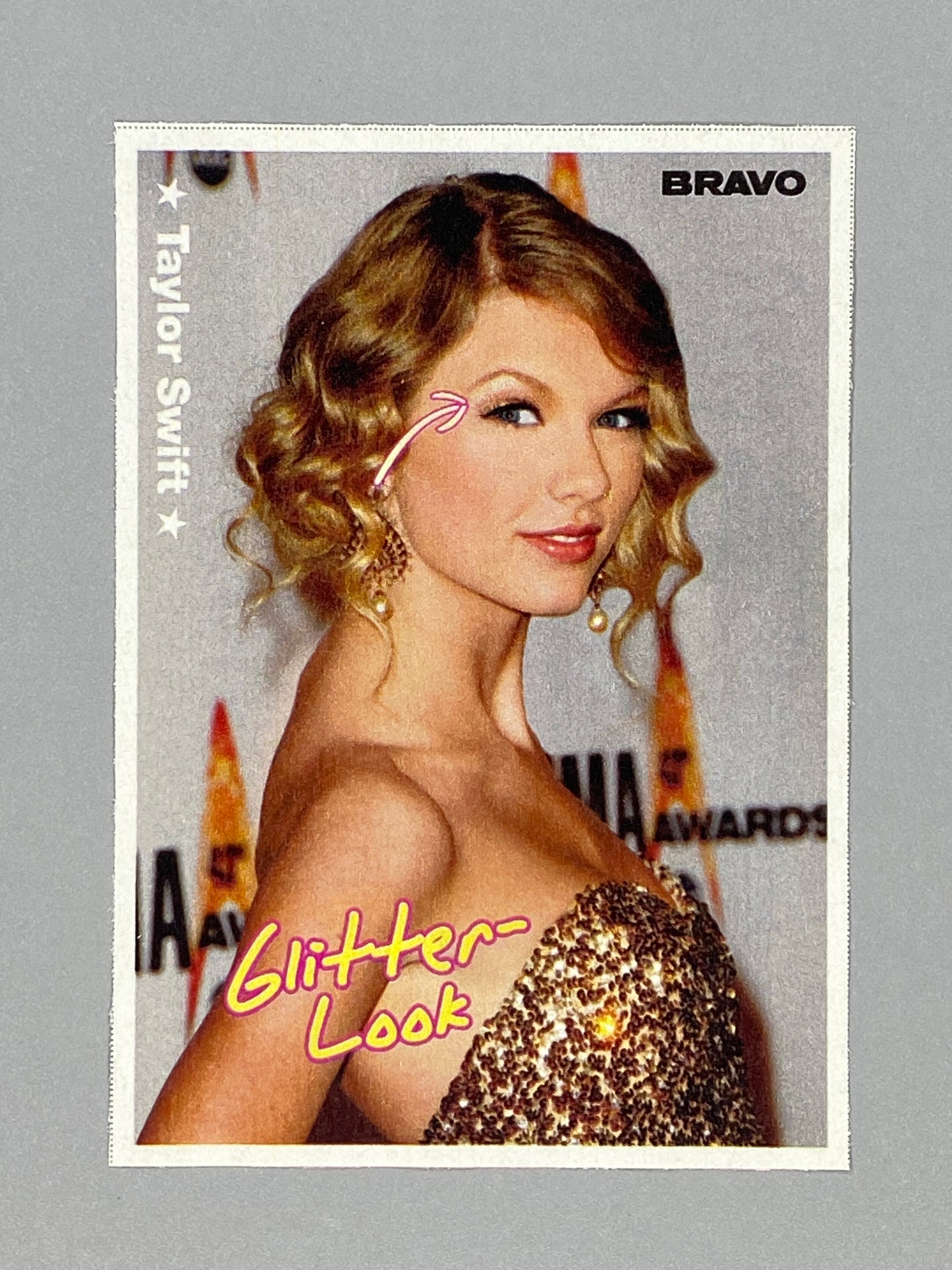 2010 Bravo Magazine Taylor Swift Hand Cut Paper Card Clipping (Germany) (Music)