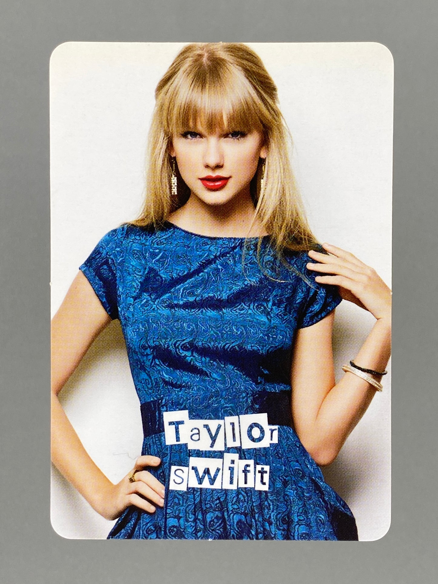 c 2012-2014 Yes! Card #8930 / 8938 Taylor Swift 2 pc Puzzle Hong Kong (Music)