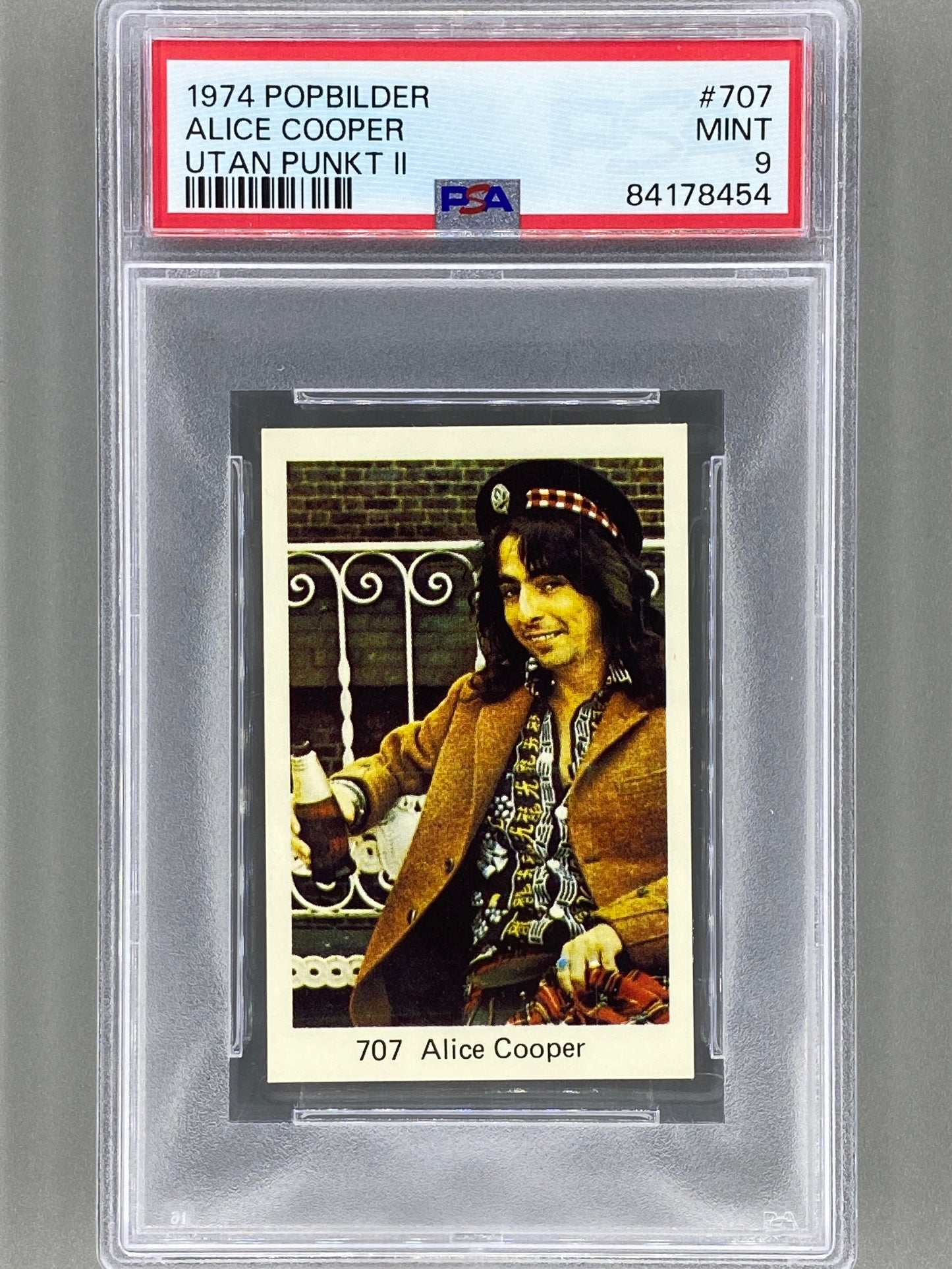 1974 Popbilder #707 Alice Cooper Utan Punkt II PSA 9 Pop 2 (Music)