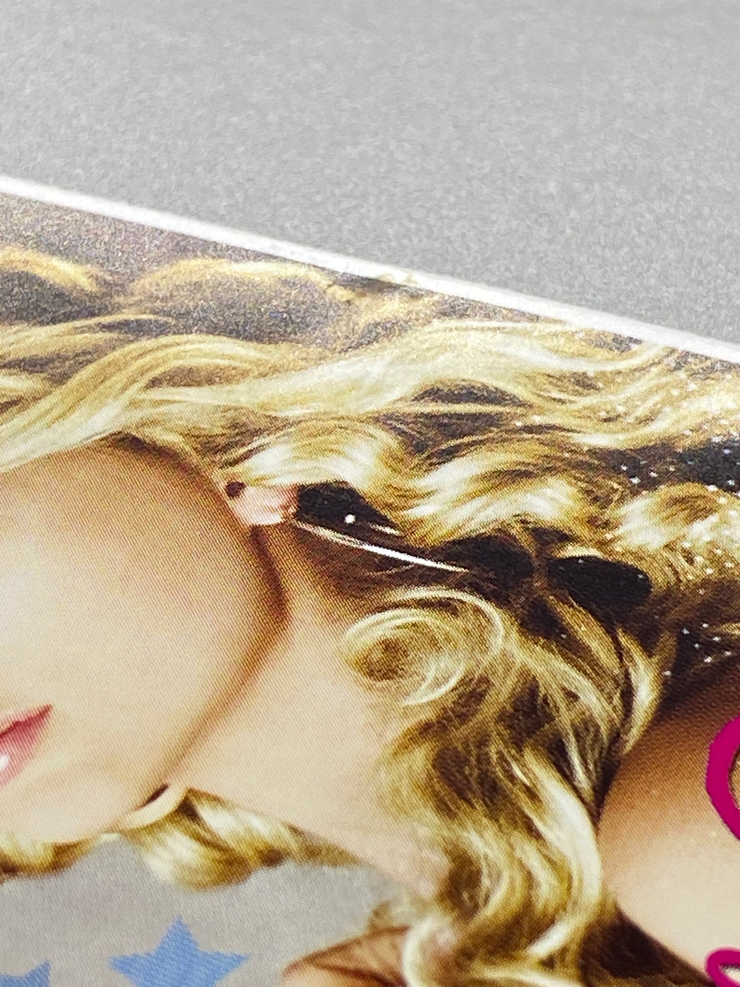 2009 Yeah! Taylor Swift / Emily Osment Autograph Card (Germany) (Music)