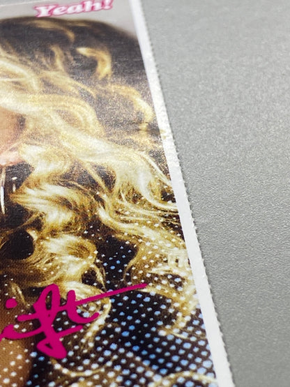 2009 Yeah! Taylor Swift / Emily Osment Autograph Card (Germany) (Music)