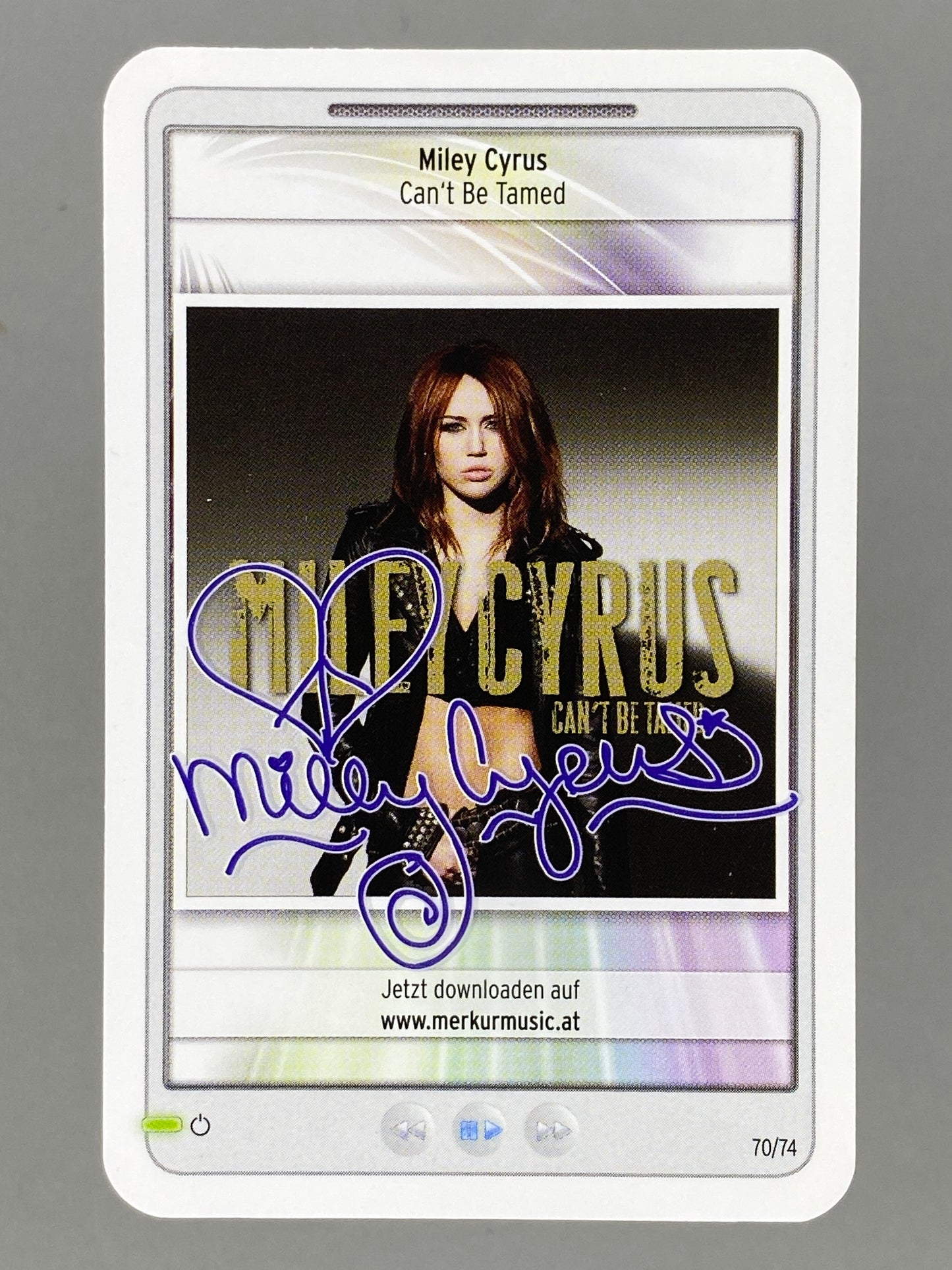 2012 Merkur #70/74 Miley Cyrus Star & Tunes Autograph Card (Austria) (Music)