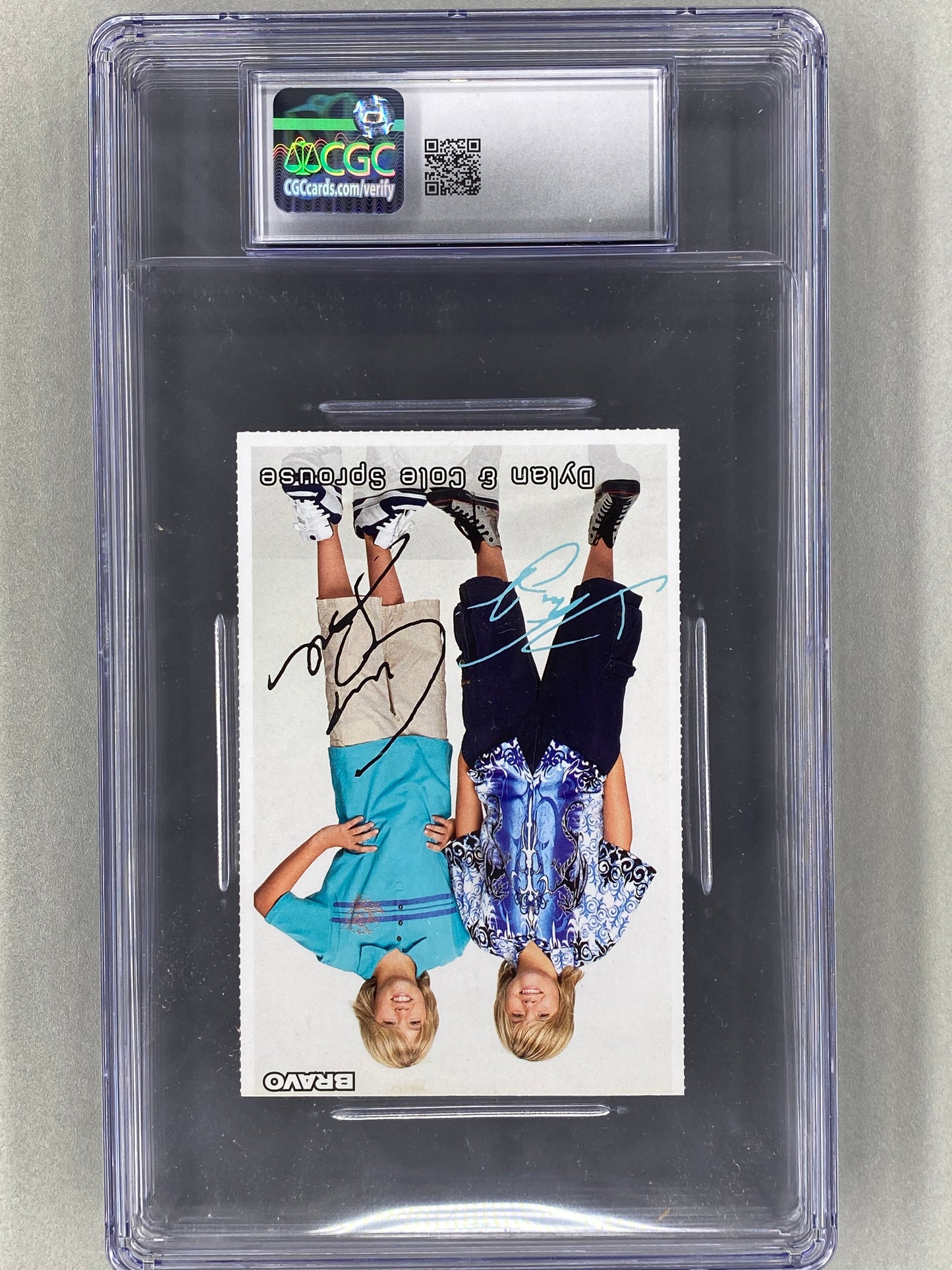 2008 Bravo Nr 16 Amy Winehouse / Sprouse Twins Autogrammkarten (Germany) CGC 8 Pop 1 (Music)
