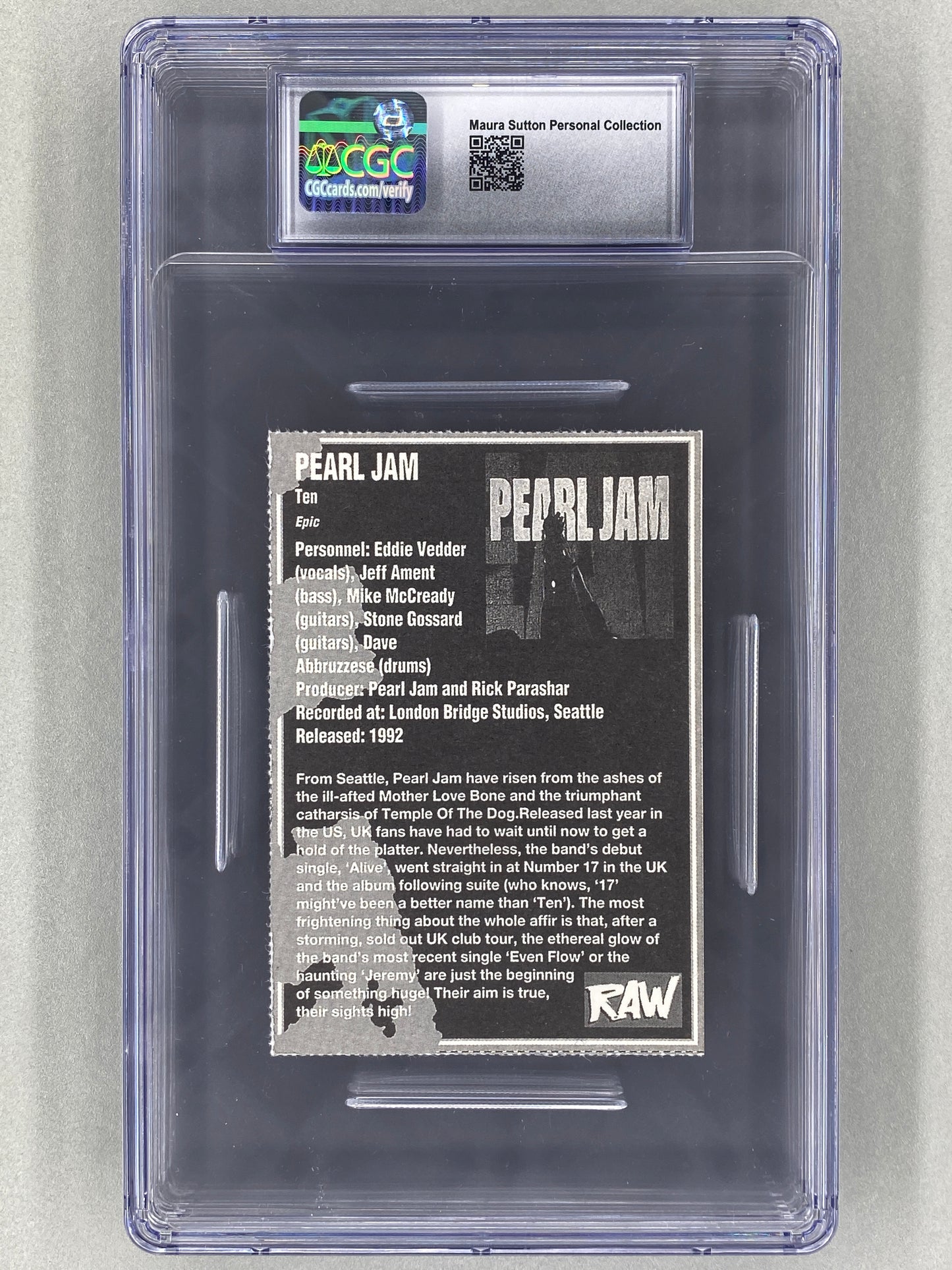 1992 RAW Magazine Pearl Jam (UK) CGC 9 Pop 1 (Music)