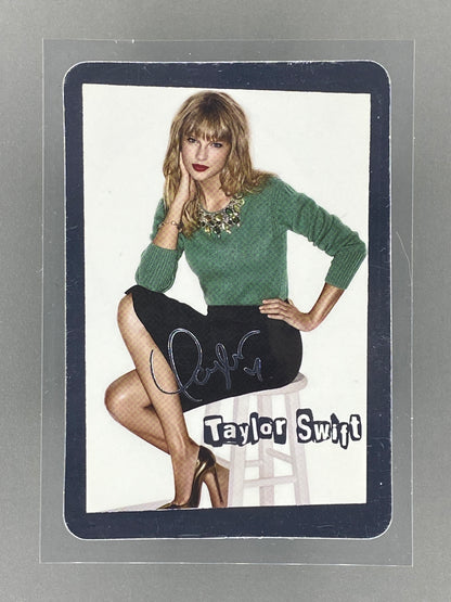 c 2012-2014 Yes! Card #10861 Taylor Swift Silver Metal Hong Kong (Music)
